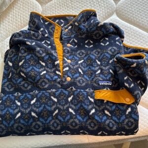 Patagonia men’s XL Synchilla snap pullover